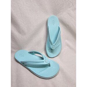 Crocs crocband thong sandals iconic comfort flip flops women’s size 7 Turquoise